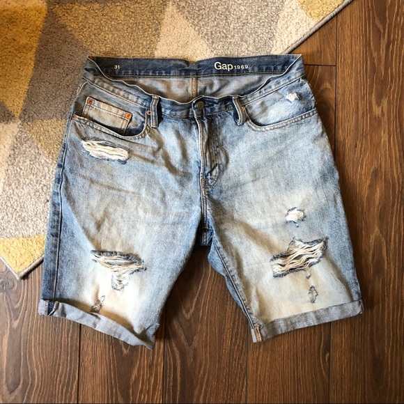 Distressed Light Wash GAP Denim Jean Shorts - Picture 1 of 5